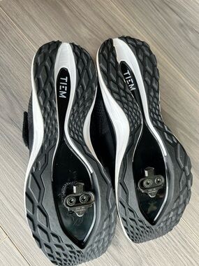 TIEM Women’s Black & White Cycling Shoes — Secure Cleat Performance